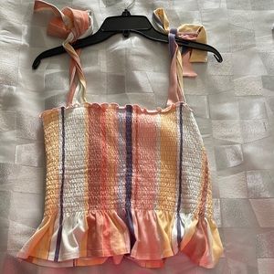 Multicolored stretchy shirt